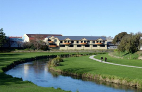 Waterfront motel, Blenheim